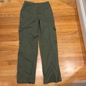 Abercrombie & Fitch cargo pants, size 4 long